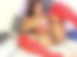 Camille Bennet's Live Sex Cam Show
