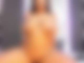 Live cam show with Camille Bennet - Machine on TeamSkeetLive