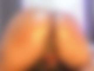 Camille Bennet's Live Sex Cam Show