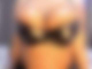 Camille Bennet's Live Sex Cam Show