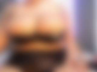 Live cam show with Camille Bennet - Black Young Adult on TeamSkeetLive