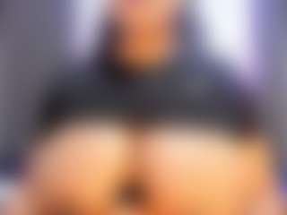 Camille Bennet's Live Sex Cam Show
