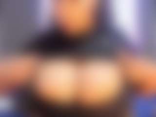 Camille Bennet's Live Sex Cam Show