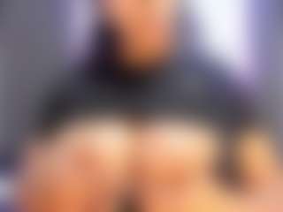 Live cam show with Camille Bennet - Asshole on Camsoda