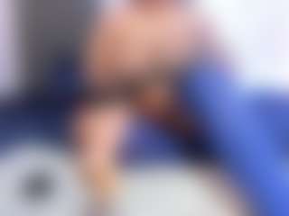 Camille Bennet's Live Sex Cam Show