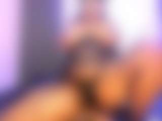 Camille Bennet's Live Sex Cam Show