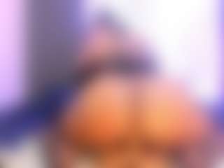 Live cam show with Camille Bennet - Lingerie on Dolls Live