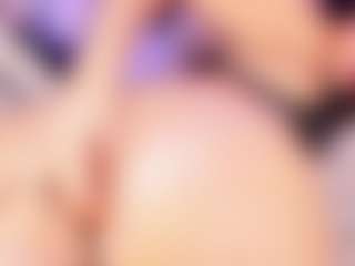 Yoiku's Live Sex Cam Show
