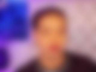 Yoiku's Live Sex Cam Show