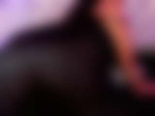 Yoiku's Live Sex Cam Show