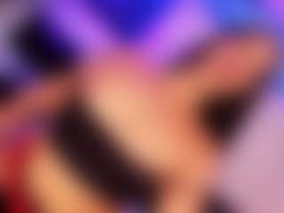 Yoiku's Live Sex Cam Show