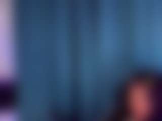 Yoiku's Live Sex Cam Show