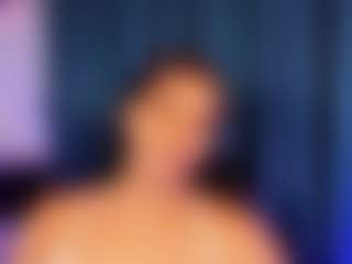 Yoiku's Live Sex Cam Show