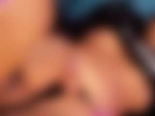 Yoiku's Live Sex Cam Show