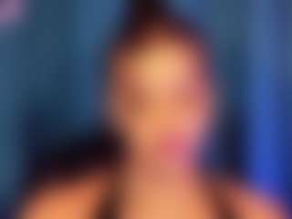 Yoiku's Live Sex Cam Show