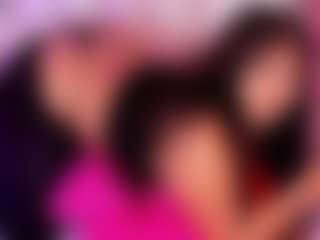 Yoiku's Live Sex Cam Show