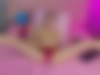 Akilla-Queen's Live Sex Cam Show