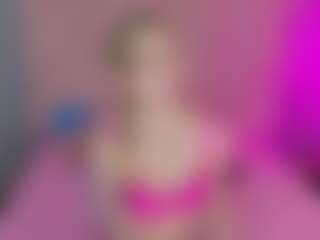 Live cam show with Akilla-Queen - Dance on Adult Interactions