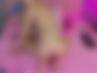 Live cam show with Akilla-Queen - Swallow on EXY