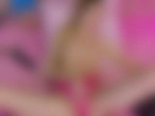 Akilla-Queen's Live Sex Cam Show