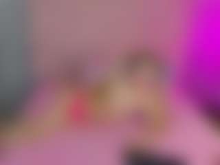 Live cam show with Akilla-Queen - Cute on Camsoda