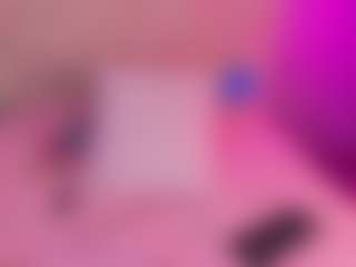 Live cam show with Akilla-Queen - Young Adult on SpunkLive