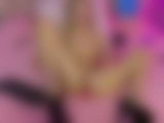 Akilla-Queen's Live Sex Cam Show