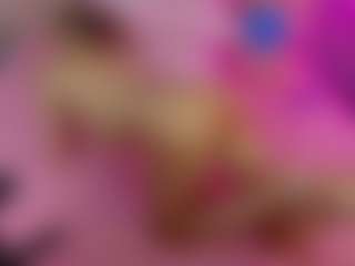 Akilla-Queen's Live Sex Cam Show