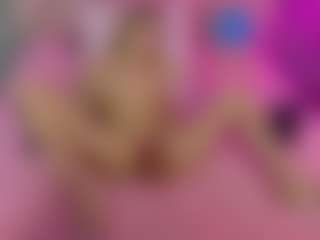 Live cam show with Akilla-Queen - Muscle on Camiplay Live