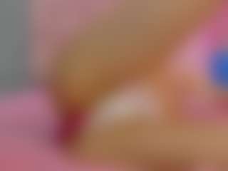 Live cam show with Akilla-Queen - Bondage on CamClone