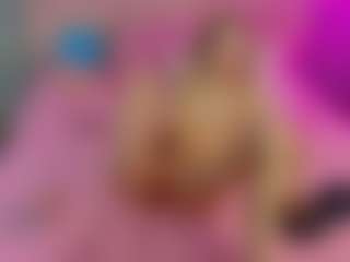 Live cam show with Akilla-Queen - Cosplay on Free Soda