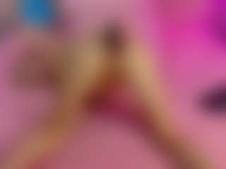 Live cam show with Akilla-Queen - Shaved on Cam Slut