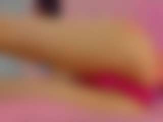 Live cam show with Akilla-Queen - Young Adult on Camsoda Late Night
