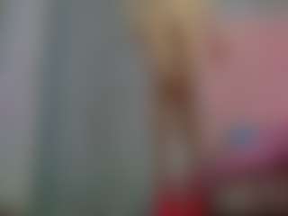 Live cam show with Akilla-Queen - Young Adult on Mixed Magazine Live