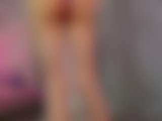 Akilla-Queen's Live Sex Cam Show
