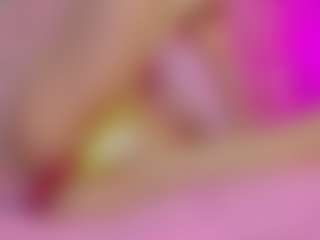 Akilla-Queen's Live Sex Cam Show