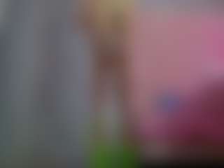 Akilla-Queen's Live Sex Cam Show