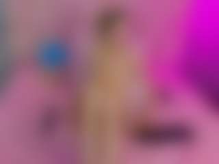 Akilla-Queen's Live Sex Cam Show