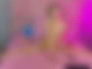 Akilla-Queen's Live Sex Cam Show