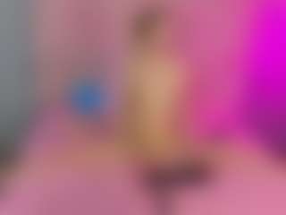 Akilla-Queen's Live Sex Cam Show