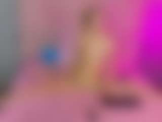 Akilla-Queen's Live Sex Cam Show