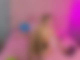 Akilla-Queen's Live Sex Cam Show