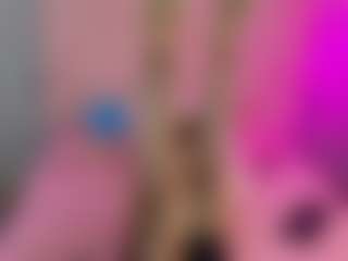 Akilla-Queen's Live Sex Cam Show