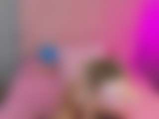 Akilla-Queen's Live Sex Cam Show