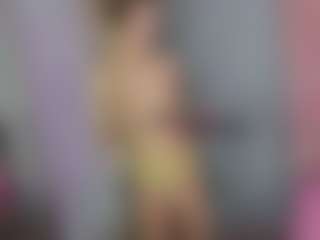 Akilla-Queen's Live Sex Cam Show