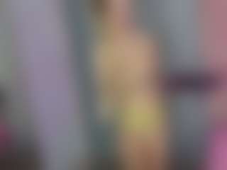 Akilla-Queen's Live Sex Cam Show