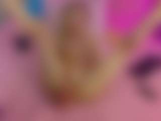 Akilla-Queen's Live Sex Cam Show