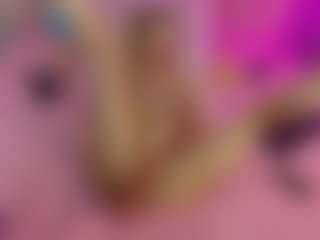 Akilla-Queen's Live Sex Cam Show