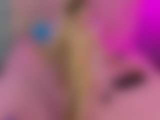 Akilla-Queen's Live Sex Cam Show