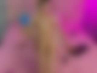 Akilla-Queen's Live Sex Cam Show